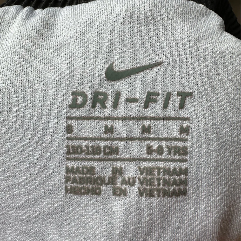 Nike girls dri